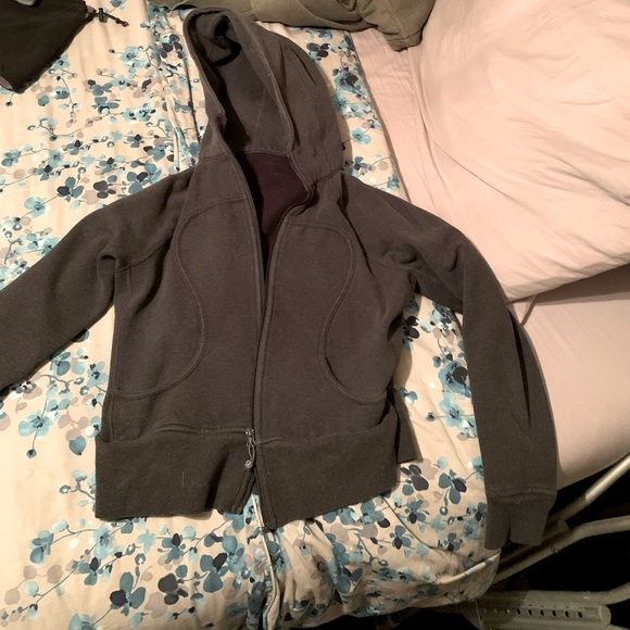 Lululemon zip up - Picture 1 of 2